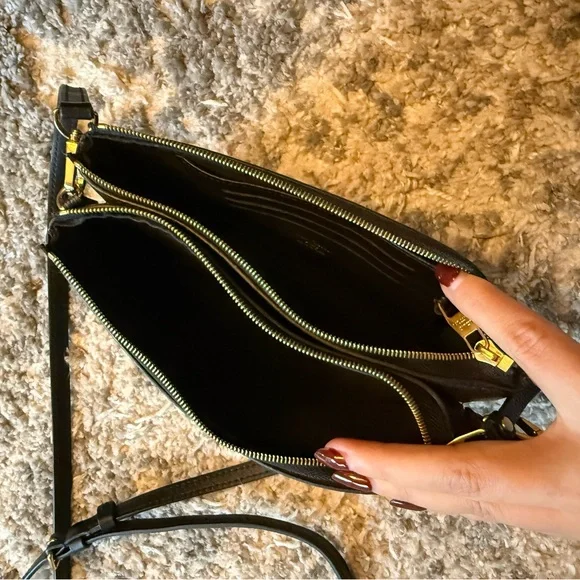 Louis Vuitton Monogram Empreinte Pochette Double Zip Crossbody Bag - Picture 7 of 9